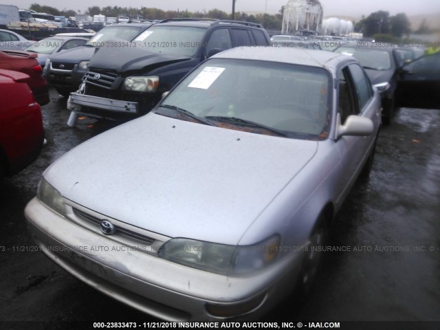 1NXBB02E5VZ573399 - 1997 TOYOTA COROLLA DX GOLD photo 2