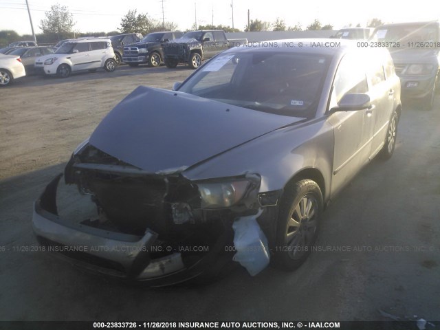 YV1MW382552046999 - 2005 VOLVO V50 2.4I GRAY photo 2