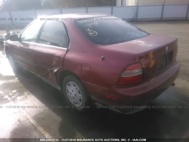 1HGCD5639SA105974 - 1995 HONDA ACCORD LX/EX RED photo 3