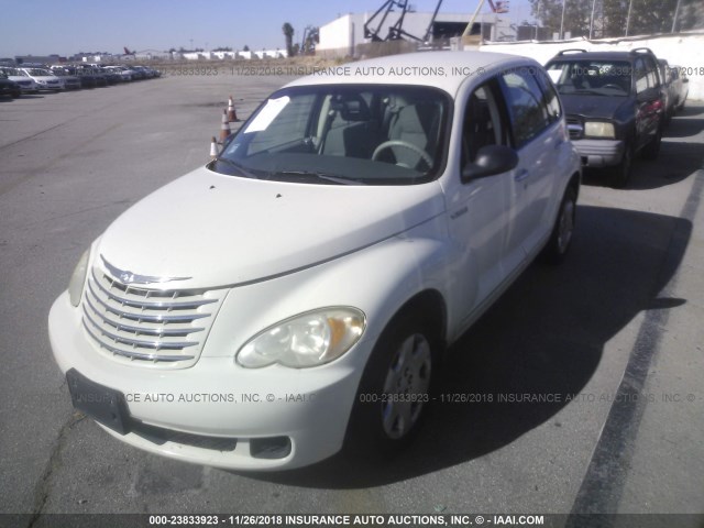 3A4FY58BX6T245206 - 2006 CHRYSLER PT CRUISER TOURING WHITE photo 2