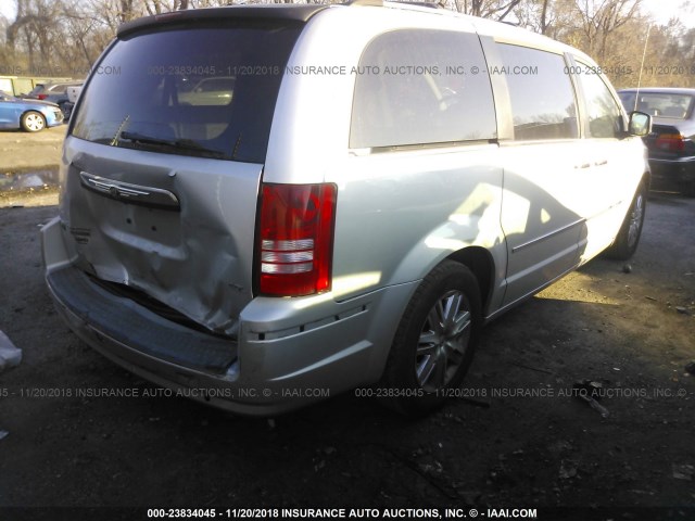 2A8HR64X58R635650 - 2008 CHRYSLER TOWN & COUNTRY LIMITED SILVER photo 4