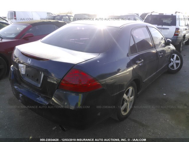 JHMCM56176C009752 - 2006 HONDA ACCORD VALUE BLUE photo 4