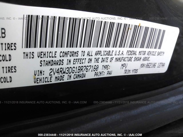 2V4RW3DG1BR767160 - 2011 VOLKSWAGEN ROUTAN SE BLACK photo 9