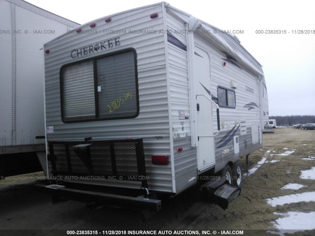 4X4FCKA27DX114212 - 2013 CHEROKEE TRAVEL TRAILER  WHITE photo 4