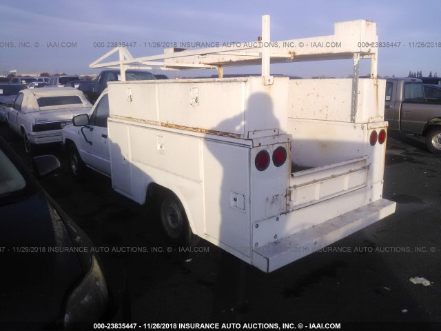 JT4RN55E1F0135491 - 1985 TOYOTA PICKUP 1 TON LONG BED RN55 WHITE photo 3