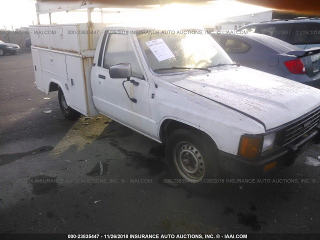 JT4RN55E1F0135491 - 1985 TOYOTA PICKUP 1 TON LONG BED RN55 WHITE photo 6