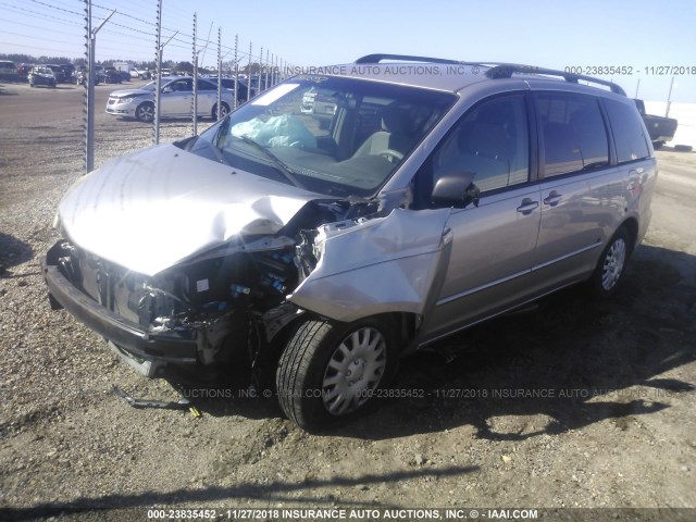 5TDZA23C55S254264 - 2005 TOYOTA SIENNA CE/LE SILVER photo 2