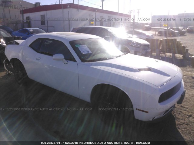 2C3CDZAG1JH215129 - 2018 DODGE CHALLENGER SXT WHITE photo 1