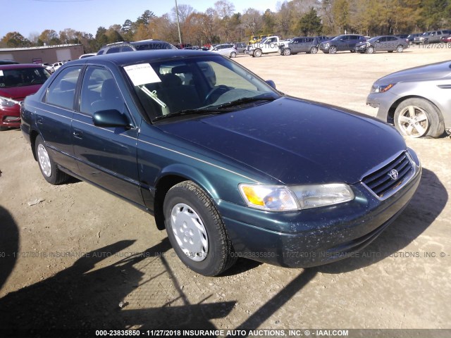 4T1BG22K4VU752309 - 1997 TOYOTA CAMRY CE/LE/XLE GREEN photo 1