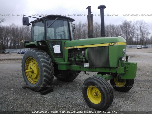 4430H07621R - 1977 JOHN DEERE 4430  GREEN photo 1