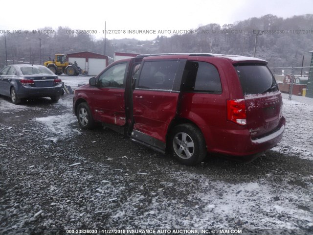 2C4RDGCGXCR165626 - 2012 DODGE GRAND CARAVAN SXT RED photo 3