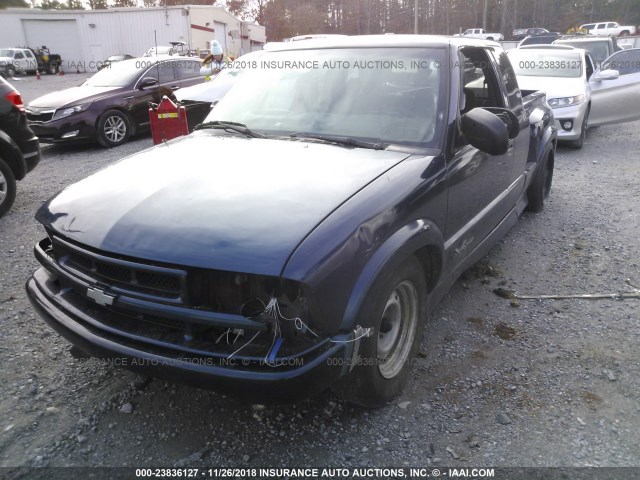 1GCCS19H638121563 - 2003 CHEVROLET S TRUCK S10 BLUE photo 2