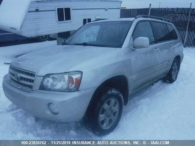 JTEEP21A960171533 - 2006 TOYOTA HIGHLANDER LIMITED SILVER photo 2