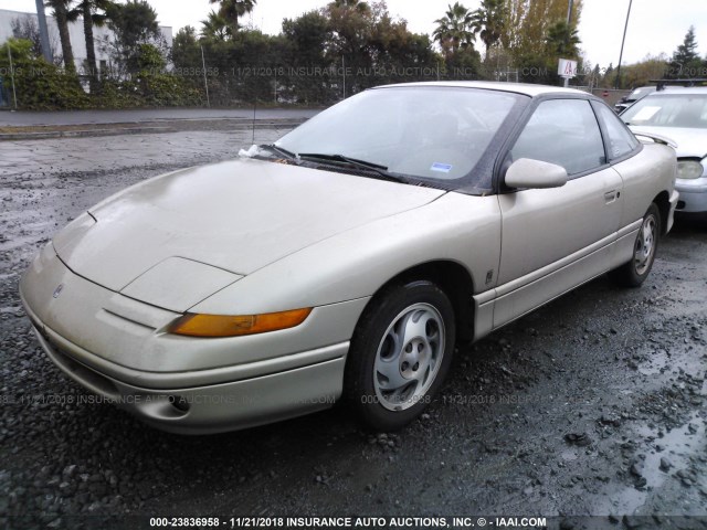 1G8ZH1277SZ237965 - 1995 SATURN SC2 GOLD photo 2