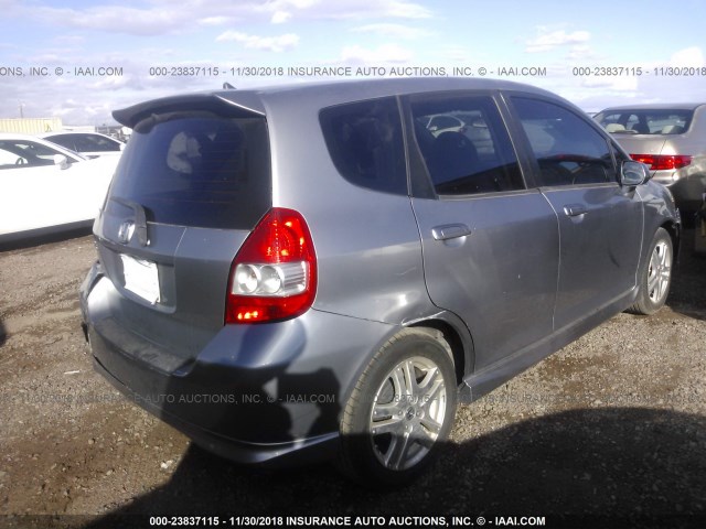 JHMGD37638S011412 - 2008 HONDA FIT SPORT SILVER photo 4