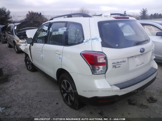 JF2SJABC9HH576249 - 2017 SUBARU FORESTER 2.5I WHITE photo 3