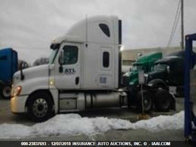 1FUJGLDR8DLBS0946 - 2013 FREIGHTLINER CASCADIA 125  Unknown photo 3