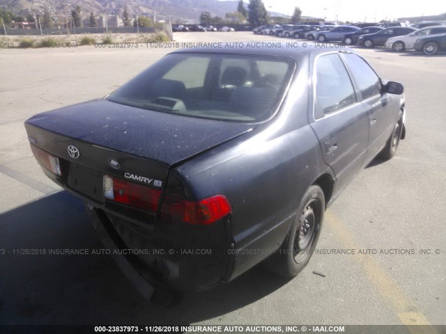 JT2BG22K9Y0501066 - 2000 TOYOTA CAMRY CE/LE/XLE 黑色 照片 4