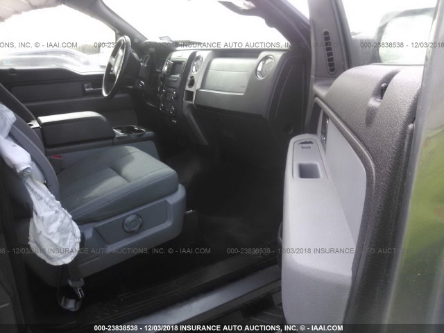 1FTFW1CT1EKF06436 - 2014 FORD F150 SUPERCREW GRAY photo 5