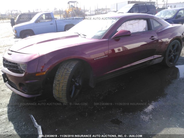 2G1FK1EJ4A9194415 - 2010 CHEVROLET CAMARO SS MAROON photo 2