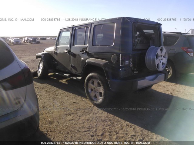 1J4HB5H14AL165678 - 2010 JEEP WRANGLER UNLIMITE SAHARA BLACK photo 3