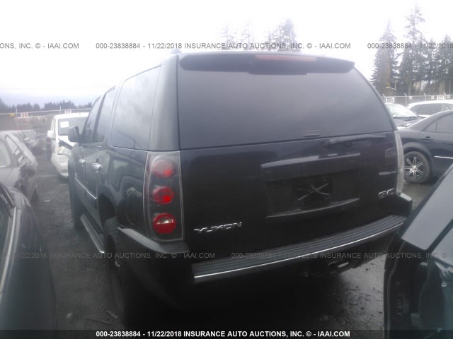 1GKFK63867J244057 - 2007 GMC YUKON DENALI BLACK photo 3