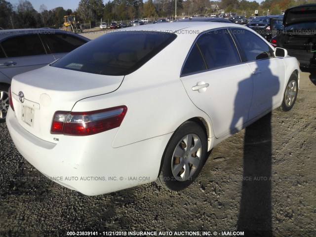 4T1BE46K07U667496 - 2007 TOYOTA CAMRY NEW GENERAT CE/LE/XLE/SE WHITE photo 4