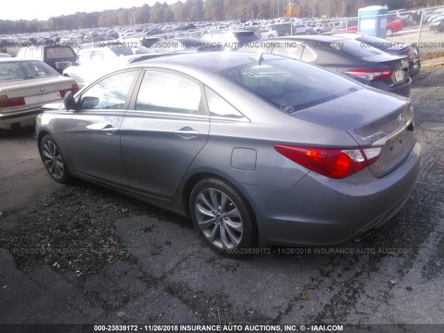 5NPEC4AB6CH421264 - 2012 HYUNDAI SONATA SE/LIMITED GRAY photo 3