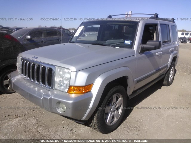 1J8HG48K47C586943 - 2007 JEEP COMMANDER Gümüş foto 2