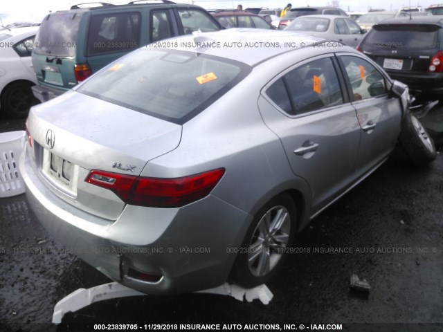 19VDE1F36DE021399 - 2013 ACURA ILX 20 SILVER photo 4