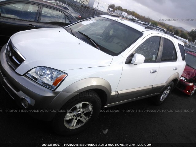 KNDJC733735177209 - 2003 KIA SORENTO EX/LX WHITE photo 2