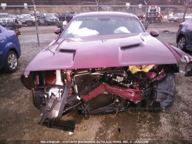 2C3CDZAG7JH332925 - 2018 DODGE CHALLENGER SXT RED photo 6