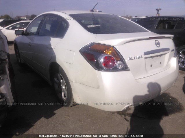 1N4CL21E48C209865 - 2008 NISSAN ALTIMA HYBRID WHITE photo 3