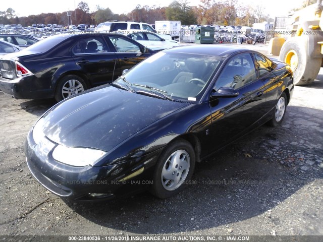 1G8ZY12752Z144992 - 2002 SATURN SC2 BLACK photo 2