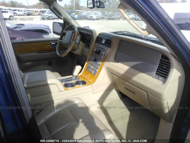 5LMFU28538LJ09789 - 2008 LINCOLN NAVIGATOR Көк фото 5