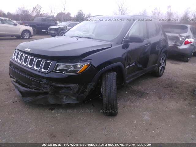 3C4NJDBB5JT168178 - 2018 JEEP COMPASS LATITUDE BLACK photo 2