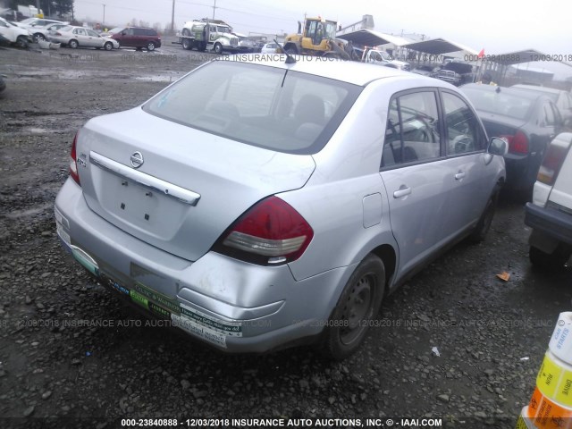 3N1BC11E89L396567 - 2009 NISSAN VERSA S/SL SILVER photo 4