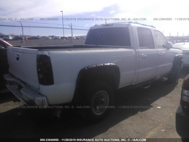 1GCHC23U73F188053 - 2003 CHEVROLET SILVERADO C2500 HEAVY DUTY WHITE photo 4