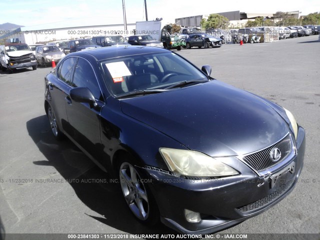 JTHBK262072052863 - 2007 LEXUS IS 250 GRAY photo 1