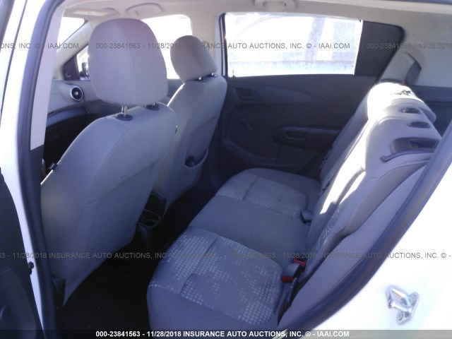 1G1JA6SH7F4172611 - 2015 CHEVROLET SONIC LS 白色 照片 8