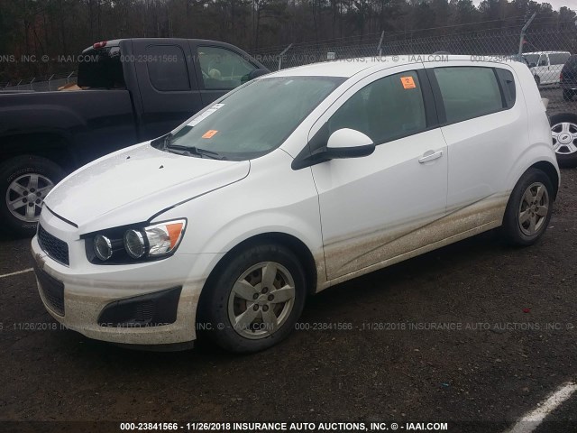 1G1JA6SH3G4167472 - 2016 CHEVROLET SONIC LS 白色 照片 2