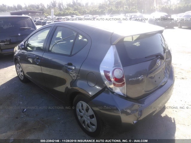 JTDKDTB36D1546999 - 2013 TOYOTA PRIUS C GRAY photo 3