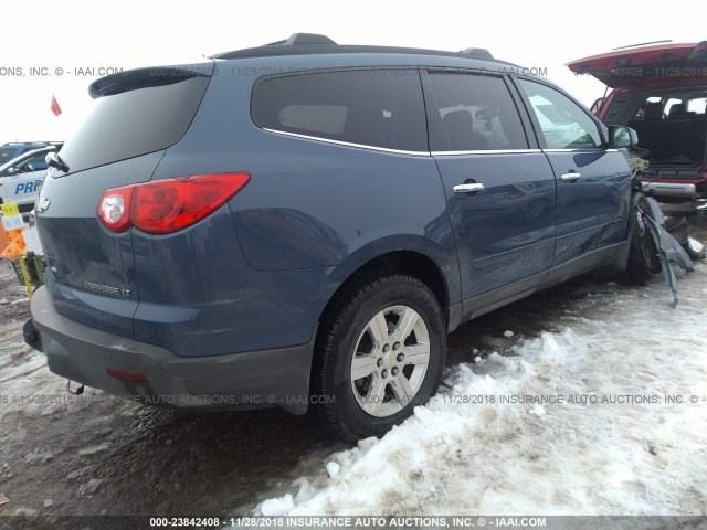 1GNKVGED2CJ286390 - 2012 CHEVROLET TRAVERSE LT BLUE photo 4