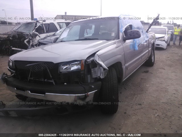 2GCEC13TX51156762 - 2005 CHEVROLET SILVERADO C1500 GOLD photo 2