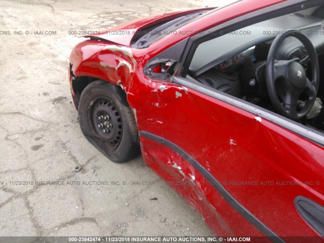 1B3ES26C64D623006 - 2004 DODGE NEON SE RED photo 6