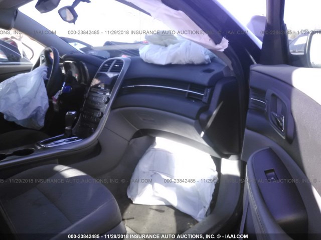 1G11B5SA0DF195286 - 2013 CHEVROLET MALIBU LS 黑色 照片 5