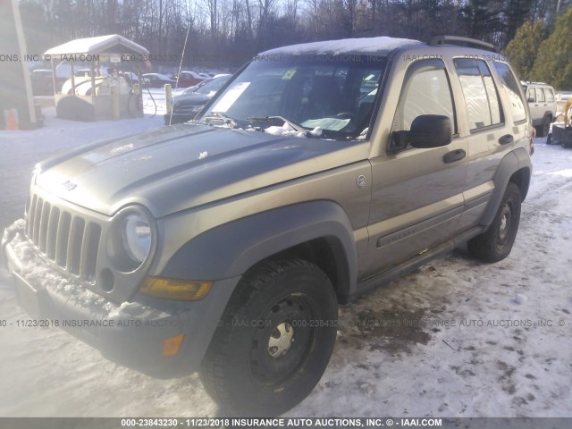 1J4GL48K35W696855 - 2005 JEEP LIBERTY SPORT GOLD photo 2