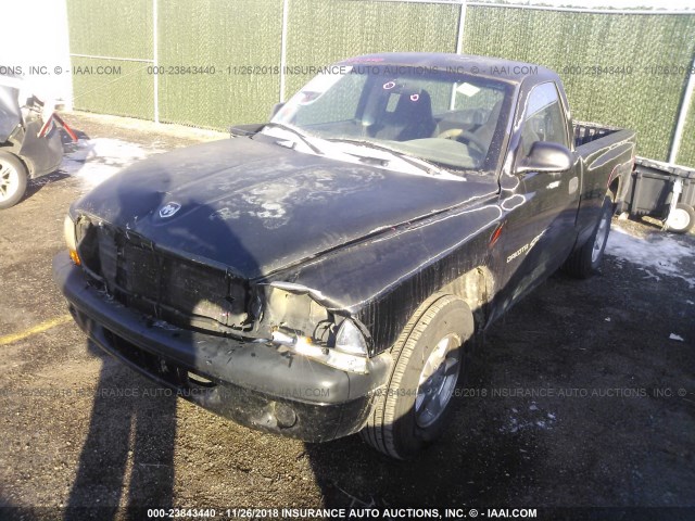 1B7FL26X31S132502 - 2001 DODGE DAKOTA BLACK photo 2