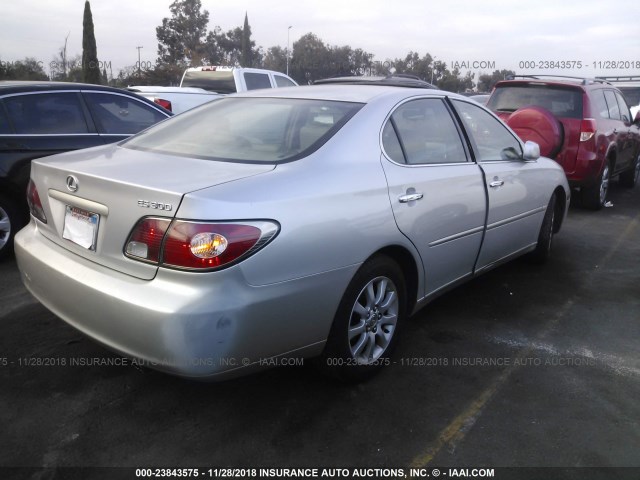 JTHBF30G520084436 - 2002 LEXUS ES 300 SILVER photo 4