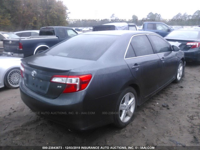 4T1BF1FK3CU011668 - 2012 TOYOTA CAMRY SE/LE/XLE GRAY photo 4